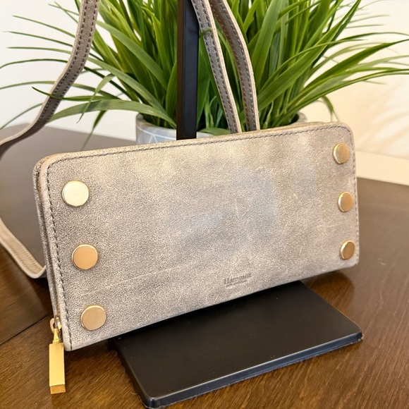 Hammitt 360 South Wallet Crossbody in Pewter - Picture 3 of 7